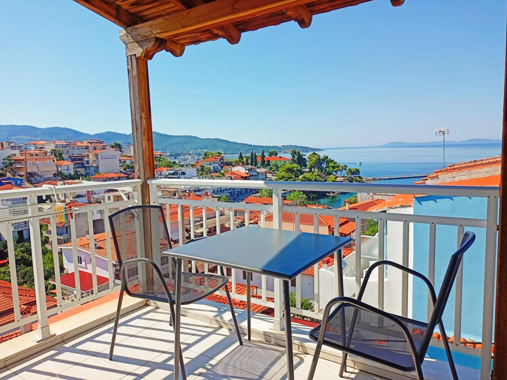 House Charistos Hotel Neos Marmaras Buitenkant foto